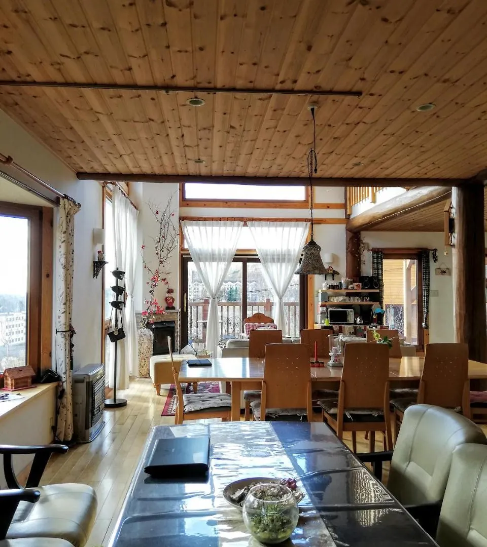 Country house Ohisama House Guest House Rusutsu Japan