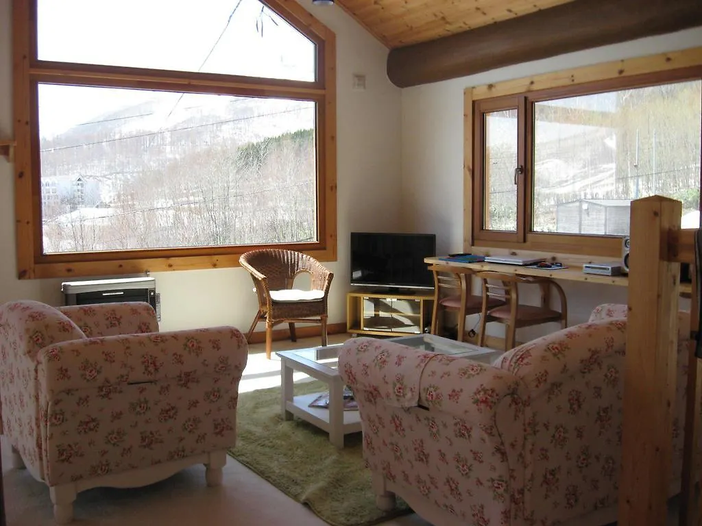 Ohisama House Pensionat Rusutsu Japan